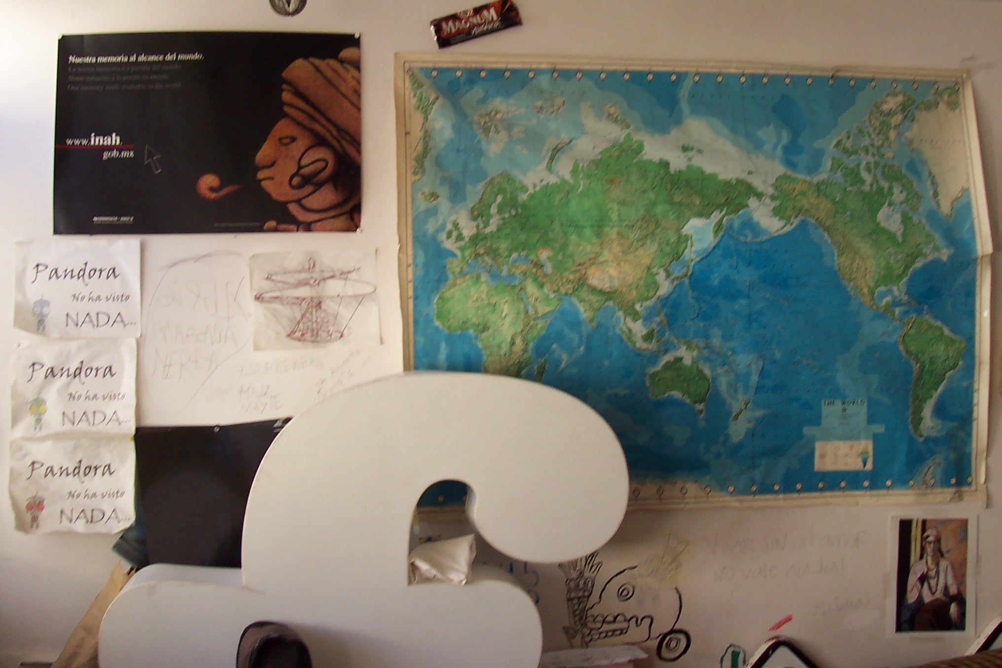 pared cama.jpg